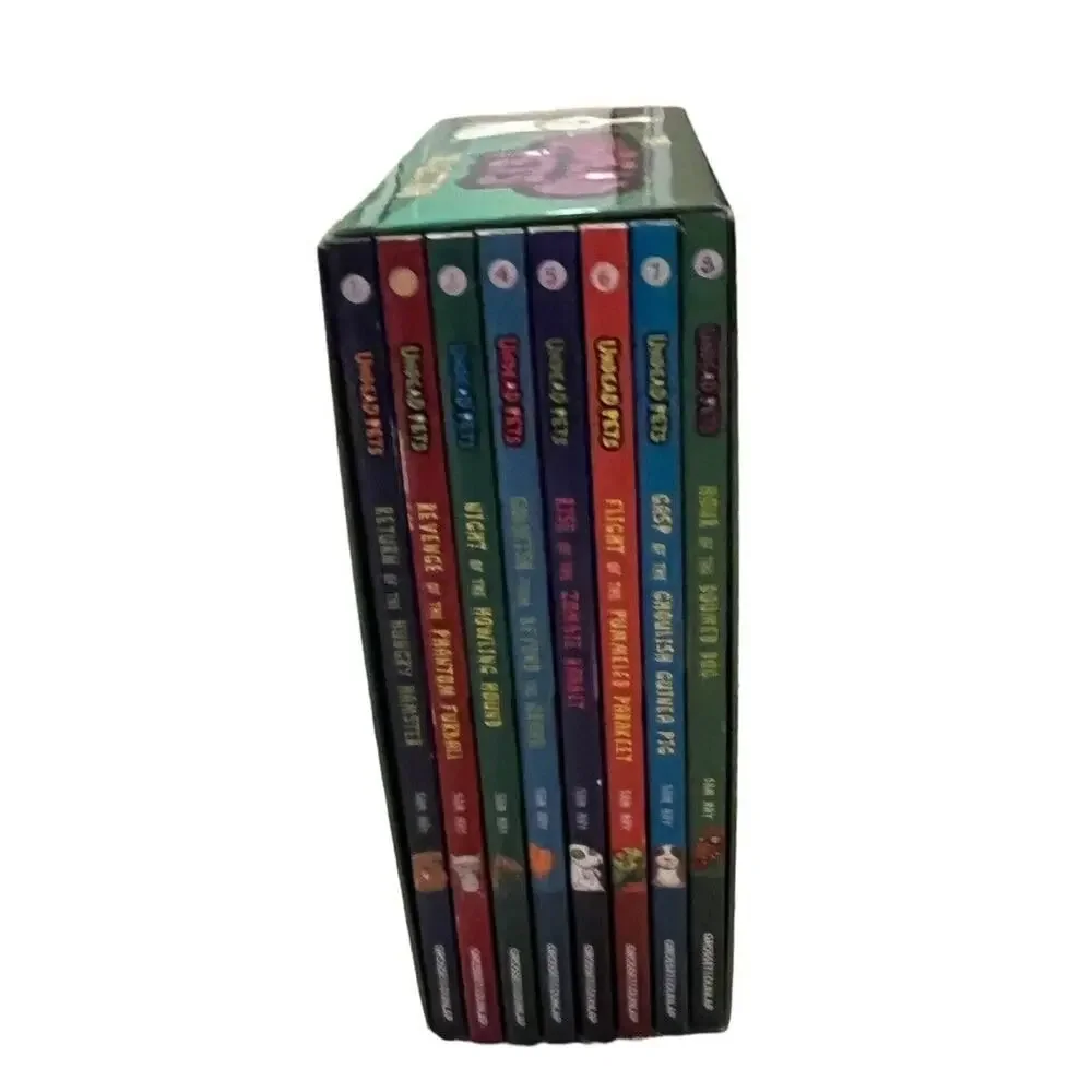 BRAND NEW THE UNDEAD PETS Collection book Set 1-8 W/ Box & Bookmark Pb
